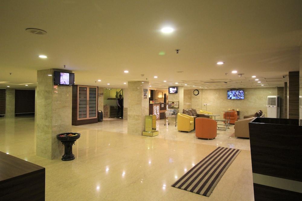 Hotel Golden Grand Delhi (National Capital Territory of India) Exterior foto