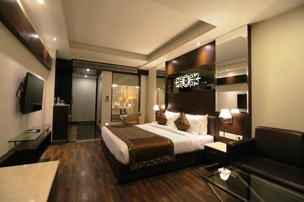 Hotel Golden Grand Delhi (National Capital Territory of India) Exterior foto