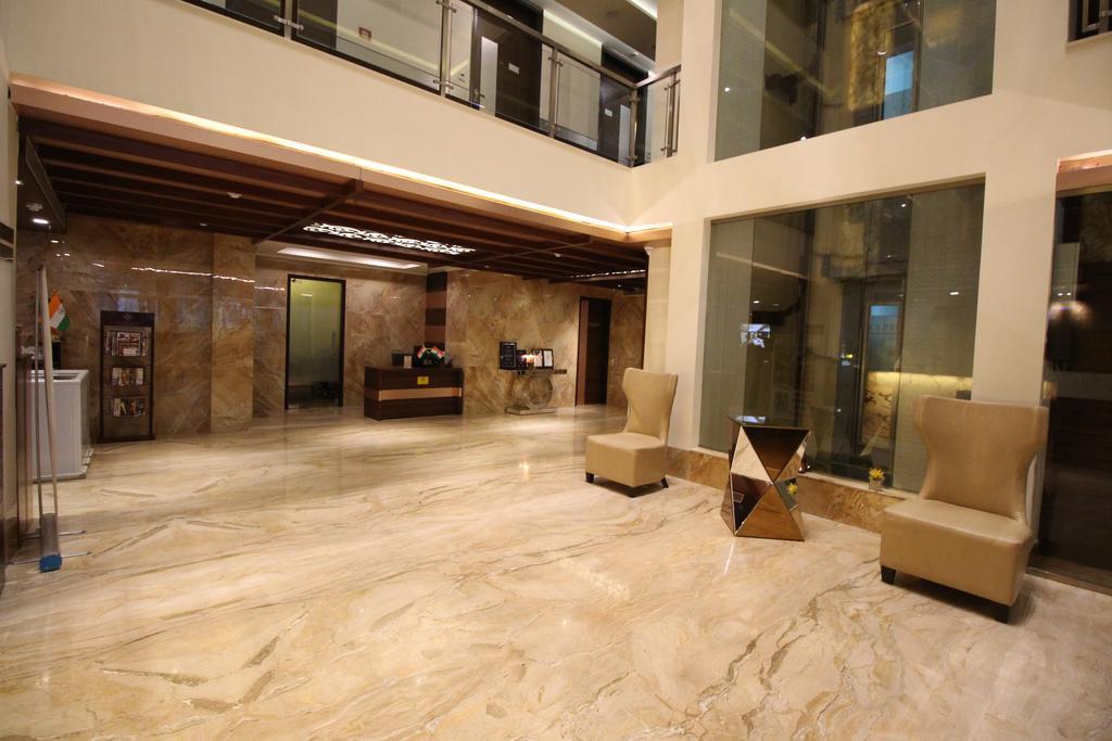 Hotel Golden Grand Delhi (National Capital Territory of India) Exterior foto