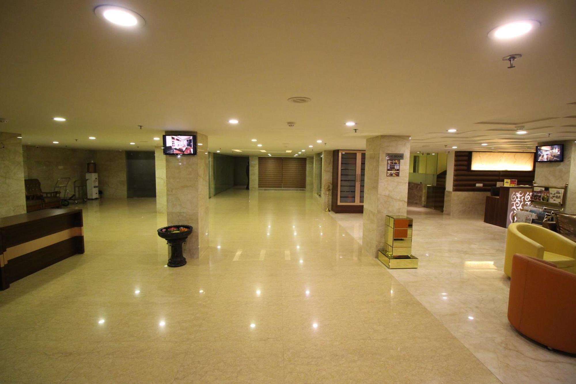 Hotel Golden Grand Delhi (National Capital Territory of India) Exterior foto